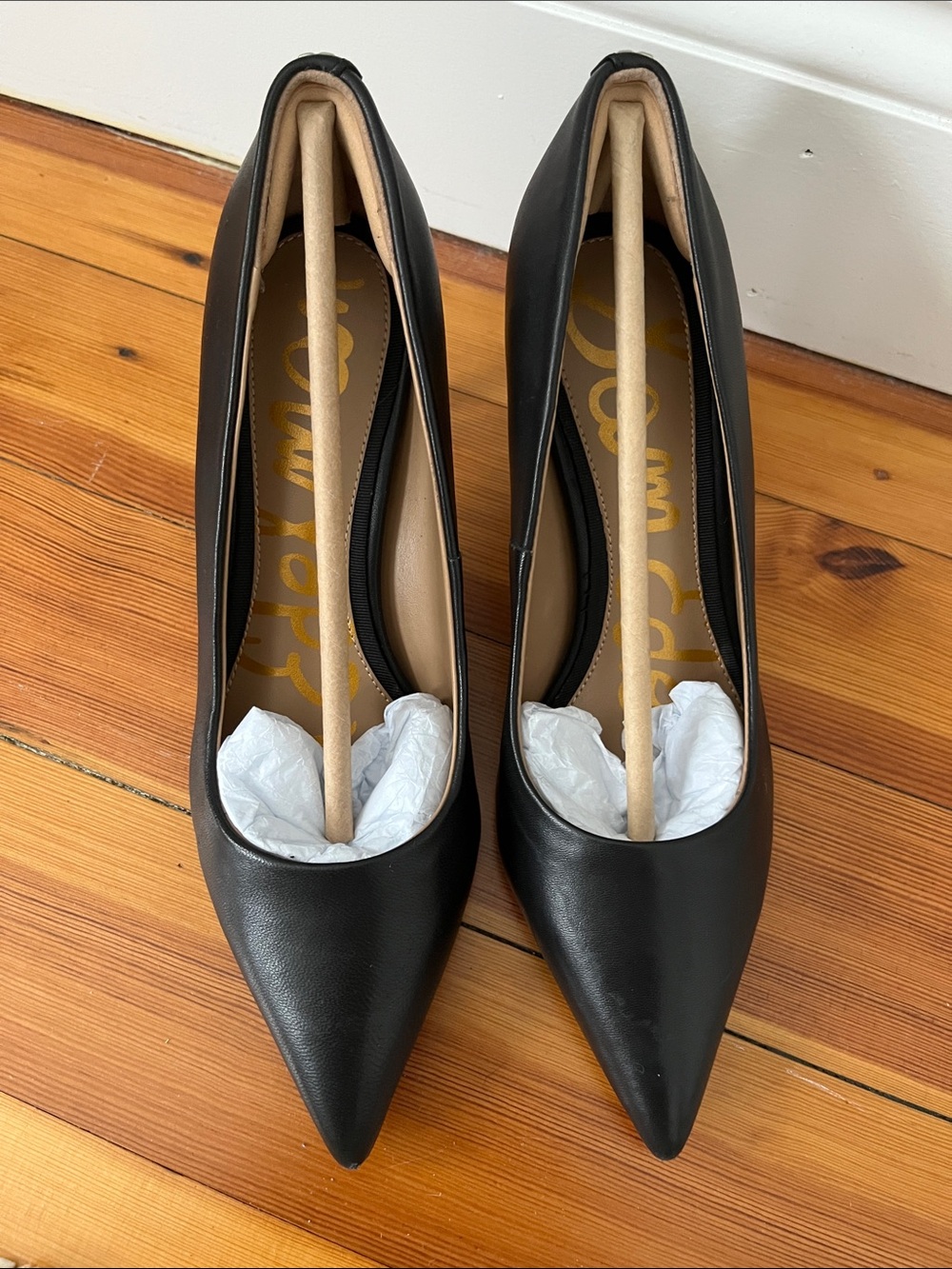Sam Edelman 2 inch pointed toe pump heels